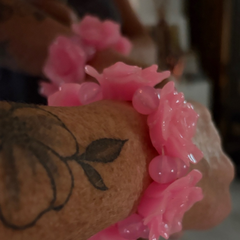 Pink Rose Acrylic Stretch Bracelet - Women Jewelry - Picture 3 of 6